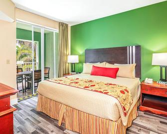 Mizner Place at Weston Town Center - Weston - Bedroom