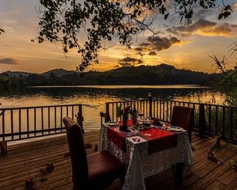 Crater Safari Lodge - Fort Portal - Balcony