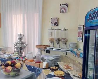 Hotel Motel Fiore - Fiorenzuola d'Arda - Buffet