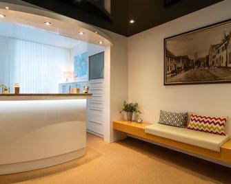 Hotel Engbert - Oelde - Front desk
