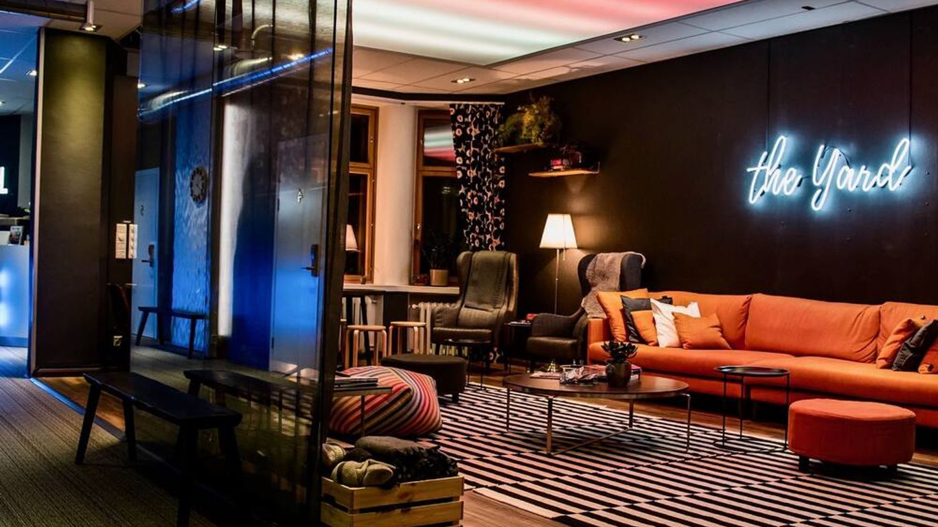 ذا يارد هوستل