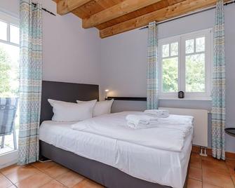 Ostseeferienpark Seepferdchen direkt an der Ostsee - perfekt für Familien - Nienhagen - Schlafzimmer
