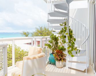 Palm Heights - North Side - Балкон