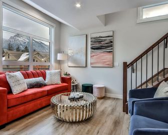 The Parq By Samsara Resort Top View Downtown 4br & 3bth - Canmore - Sala de estar