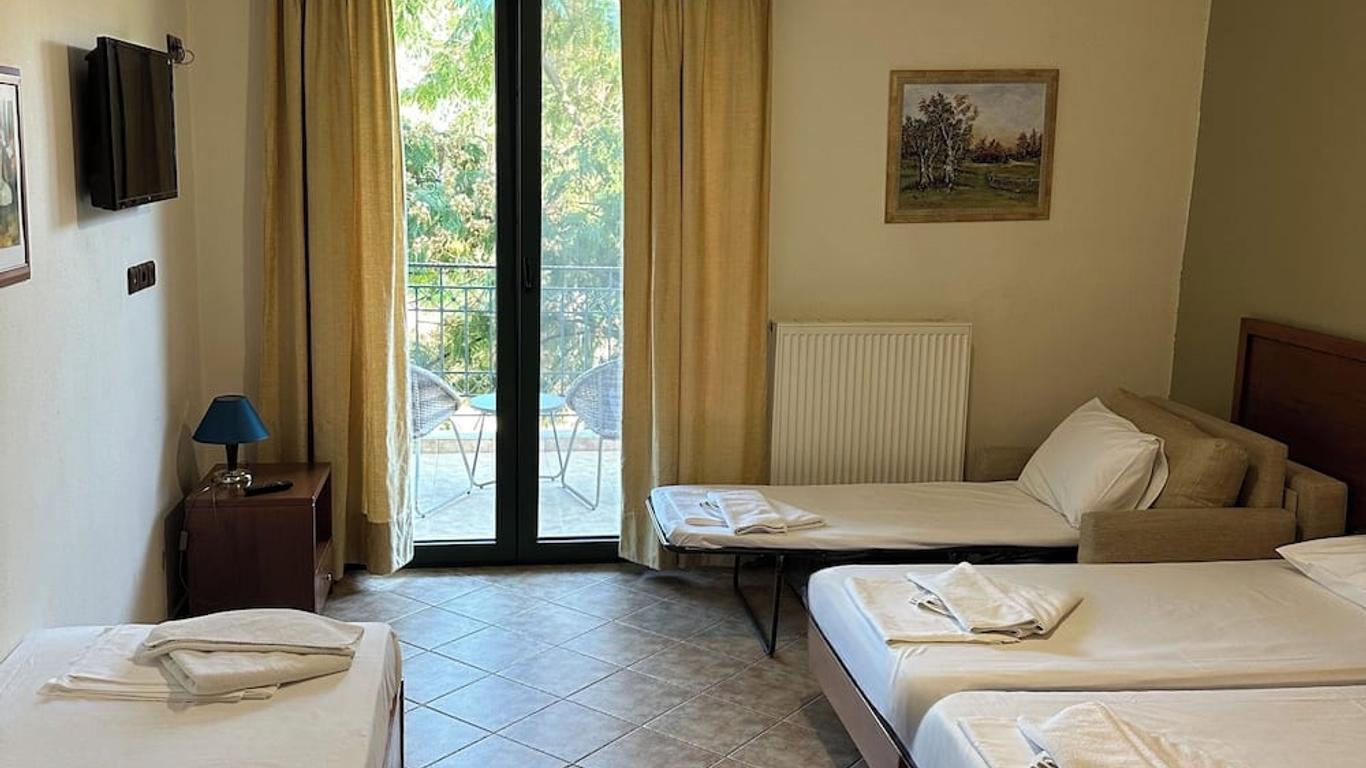Agriani Hotel