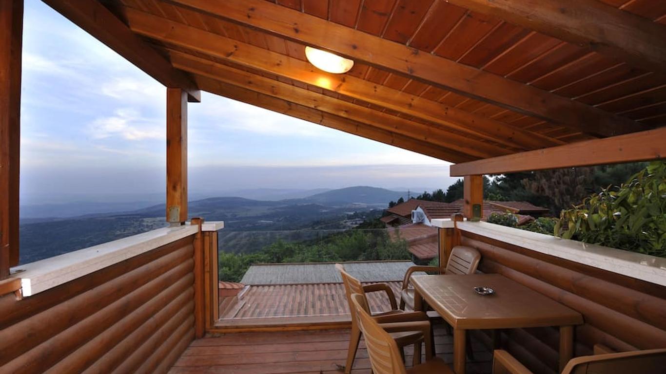 און-בר קייט בכפר