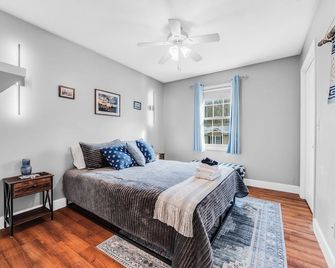 4-Bedroom Family-Friendly Home in Morgantown, WV Near Cheat Lake - Morgantown - Bedroom