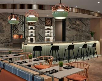 Delta Hotels by Marriott Saskatoon Downtown - Σασκατούν - Σαλόνι