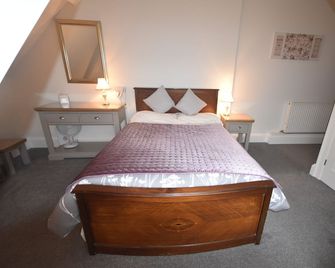 Gordon House - Wimborne - Schlafzimmer