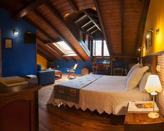 Micro-Hostal La Puerta del Perdón - Villafranca del Bierzo - Sypialnia