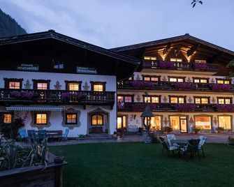 Der Bräuschmied - Lofer - Building