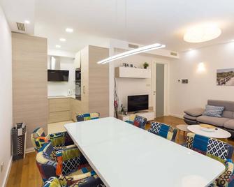 Antonio's Luxury Suites - Dubrovnik - Comedor