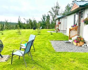 Hyer Mountain Vista-Chugiak Bungalow - Palmer - Patio