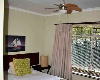 13 Hobson - Secunda - Slaapkamer