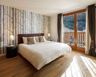 Montana Lodge & Spa, by R Collection Hotels - La Thuile - Bedroom