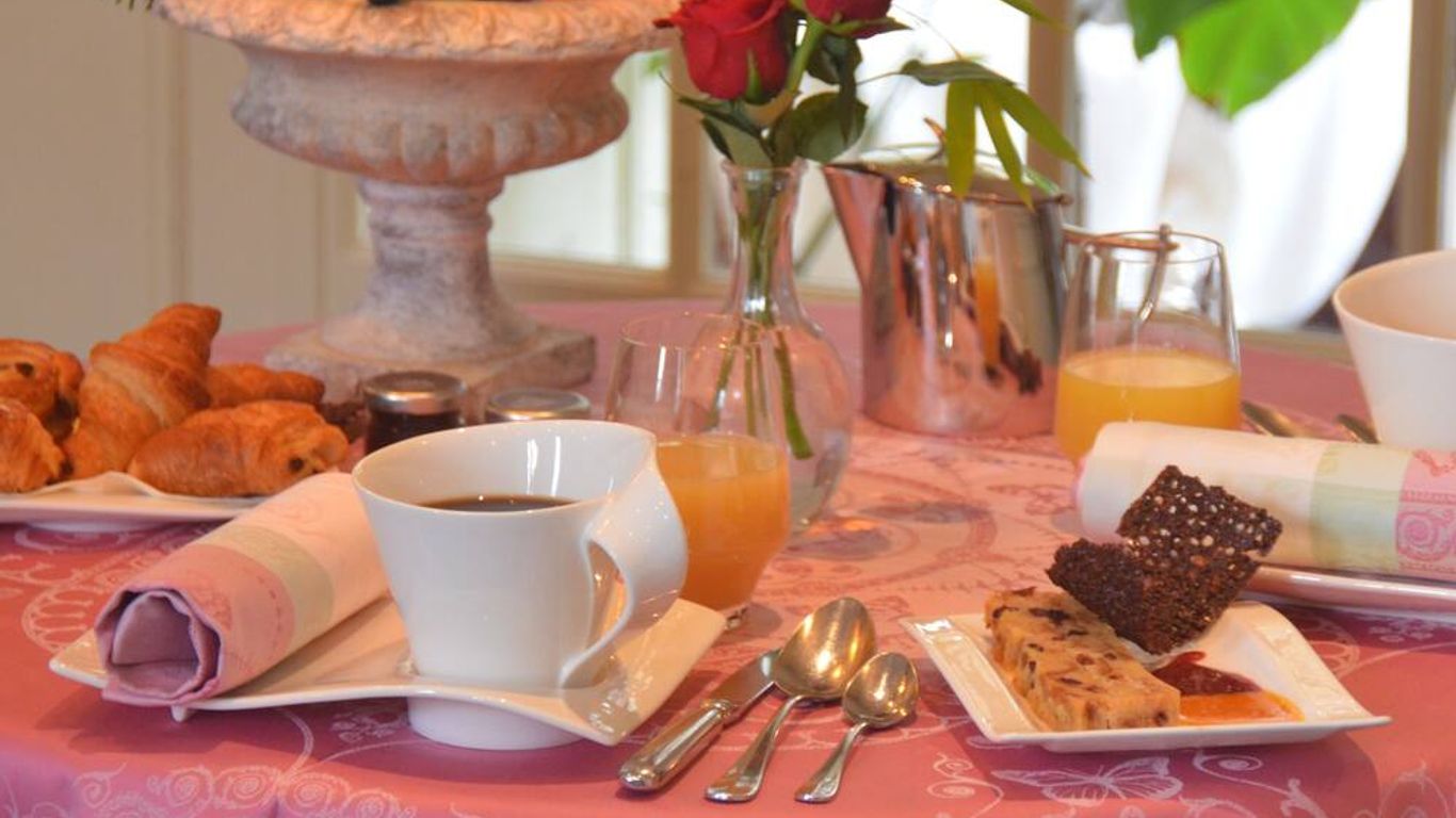 L'Hôtel Le Cheval Noir