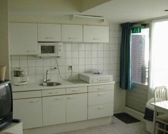 Torenlicht - Egmond aan Zee - Kuchyň