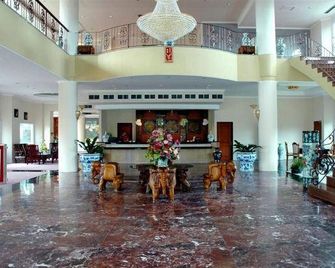 Hotel Grand Tiga Mustika - Balikpapan - Lobby