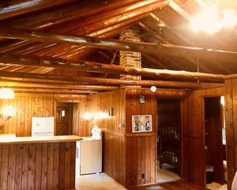Lake Cabin on 500 acre all sports lake, Snug Harbor close to Vicksburg,Kalamazoo - Three Rivers - Recepce