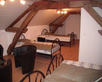 Grange d'Anjeux Bed & Breakfast - Anjeux - Habitación
