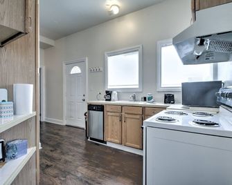 Capitol Hill Luxury Apartments - סיאטל - מטבח