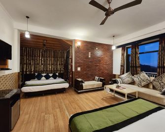 Blossom Resort Kasauli - Kasauli - Sala de estar