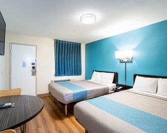 Motel 6 Odessa, TX - 2nd Street - אודסה - חדר שינה