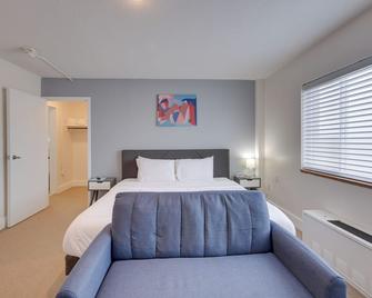 Studio in Gadsden about 10 Mi to the Coosa River! - Gadsden - Schlafzimmer