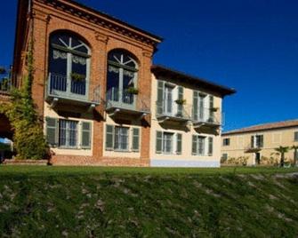 Villa Morneto - Vignale Monferrato - Edificio