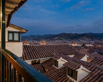 Hostal Corihuasi - Cuzco - Balkon
