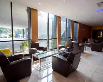 Edward Hotel North York - טורונטו - טרקלין