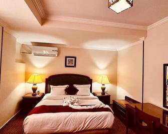 Pyramids Tower Inn - Giza - Yatak Odası