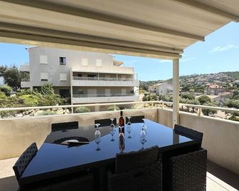 Joli T2 Idéalement Situé - Propriano - Balkon