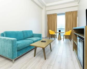 Savoy Hotel Mactan - Lapu-Lapu City - Σαλόνι