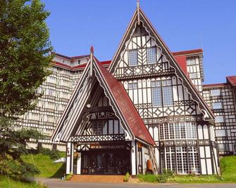 Hotel Green Plaza Joetsu - Minamiuonuma - Building