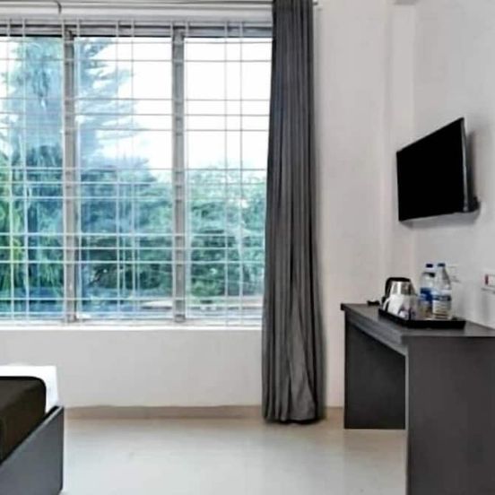 Hotel Silver Woods Ranchi image 1