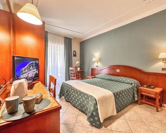 Hotel Valle Rossa - סן ג'ובאני רוטונדו - חדר שינה