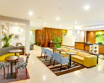 Hilton Garden Inn Queretaro - Querétaro - Oleskelutila