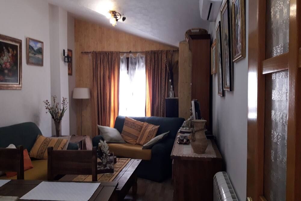 Dawn its ideal place to connect with nature. - ثينيس دي لا فيغا - غرفة معيشة