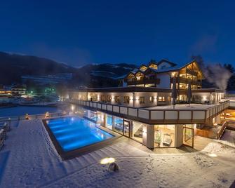 Hotel Weiher Green Lake - Valdaora - Pool