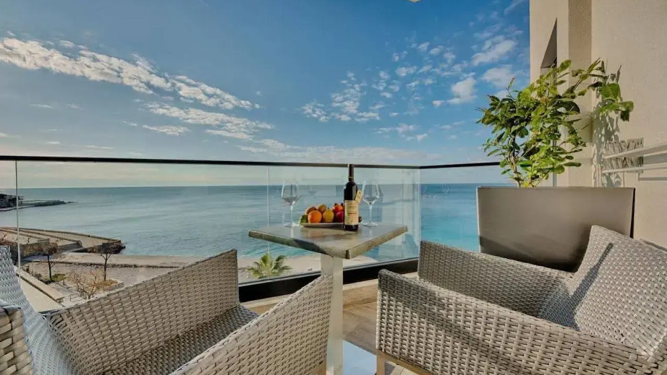 Kalamper Hotel & Spa