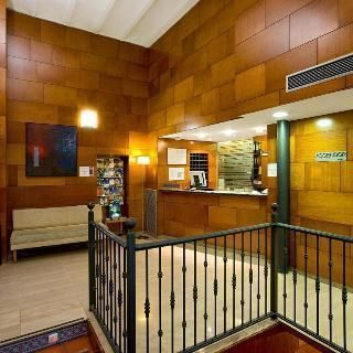 Nh Orus - זראגוזה - דלפק קבלה