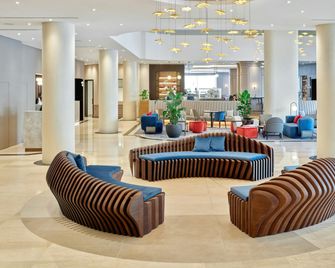 Sheraton Zagreb Hotel - Zagreb - Hall d’entrée