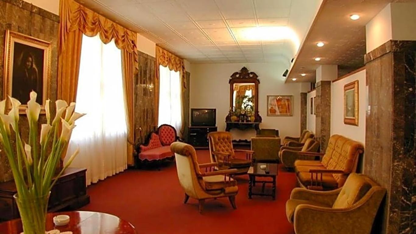 Hotel Excelsior