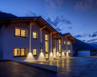Chalet Montafon in Gaschurn with Sauna - Gaschurn - Building