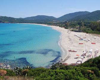 Alma Resort - Castiadas - Strand
