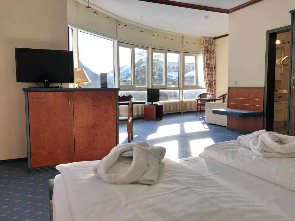 Thermal Hotels & Walliser Alpentherme Leukerbad