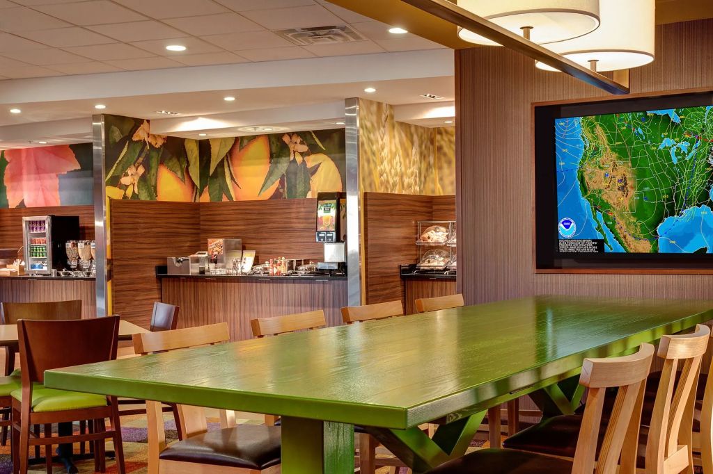 Fairfield Inn & Suites by Marriott Batesville - Batesville - Restaurante