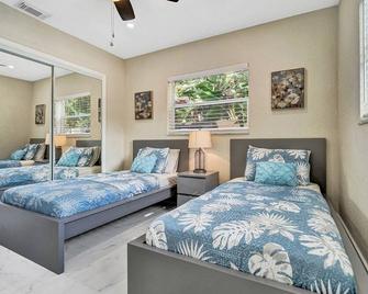 Fort Lauderdale Oasis with Private Pool and Boat Dock - Fort Lauderdale - Bedroom