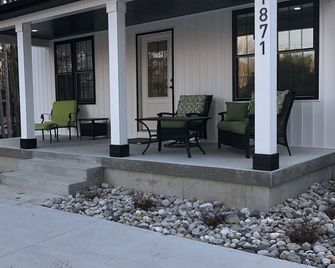 Located At Silver Lake With Access To Silver Lake And Sand Dunes. - Mears - Patio